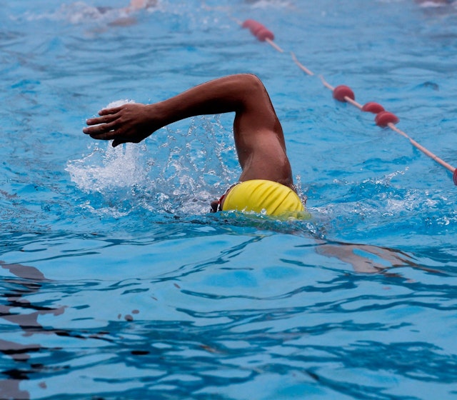 Some swimmers compete in a 50m race.  Their times are shown. 
Starting with the fastest, sort the swimmers in order of their speeds.