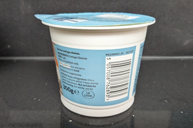 a yoghurt pot